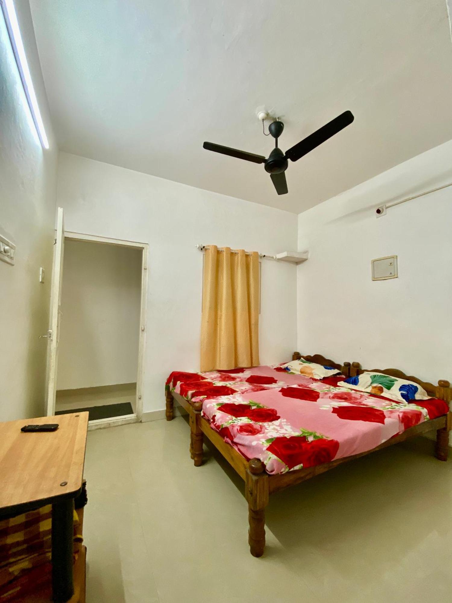 Rajatheeram Beach Homestay & Backwater Cruise Alleppey Alappuzha Exterior foto